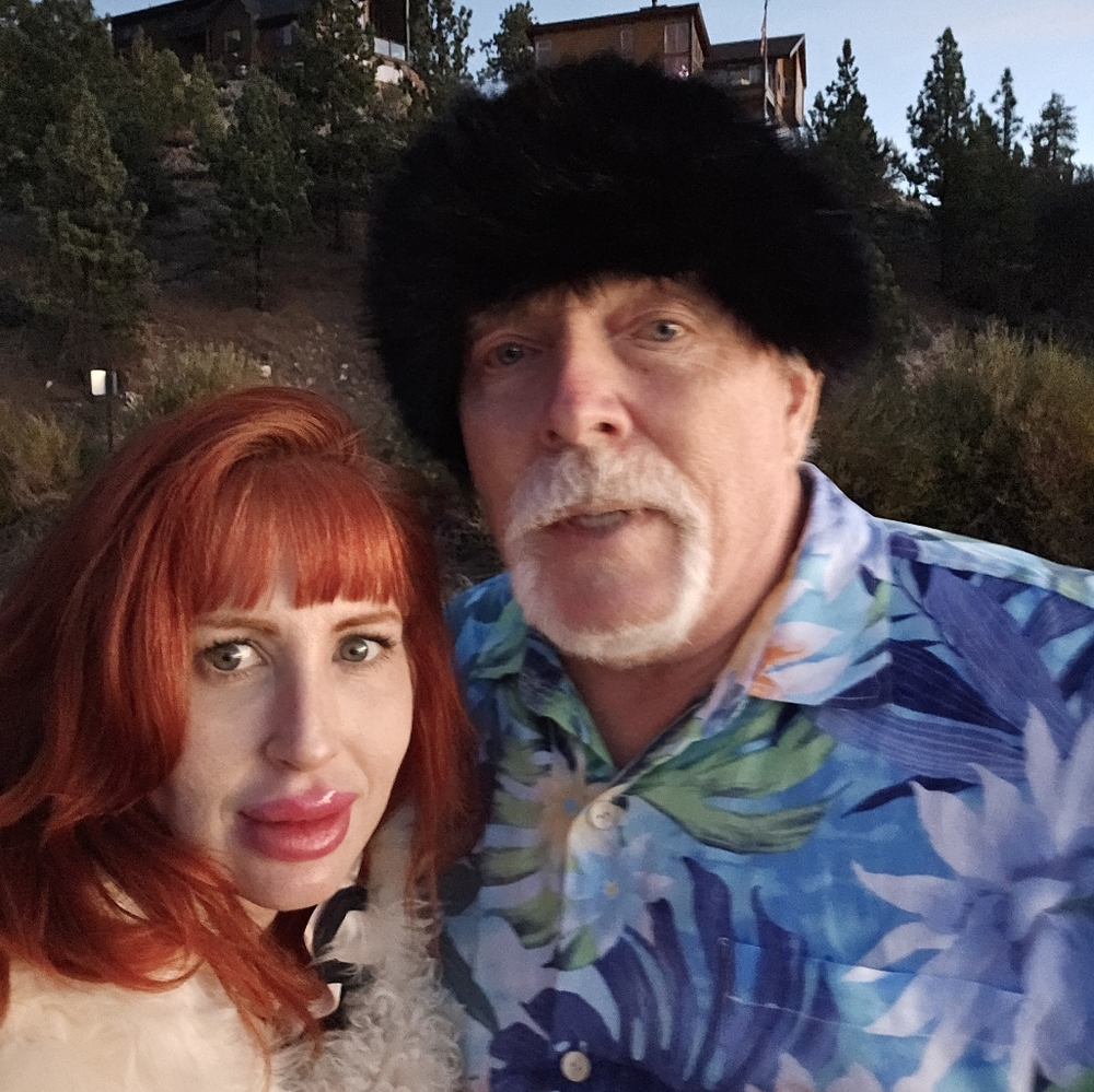 Me just the girl shopping 🛍